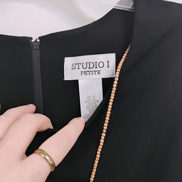 Studio I Petite Black Sleeveless Shift Dress 12P - Picture 5 of 7